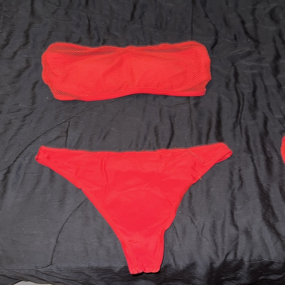 Fire Red Bikini Set w/ Lace Cover-Up – Size L – 3 Piece Set - Picture 3 of 5